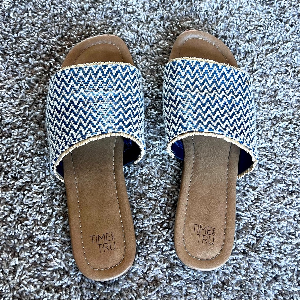 Woven Wicker Sandals